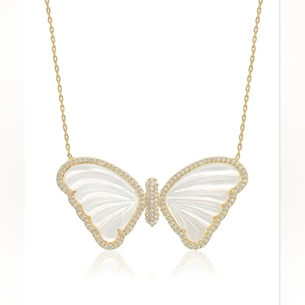 NWOT Gabi Rielle gold vermeil butterfly necklace.
